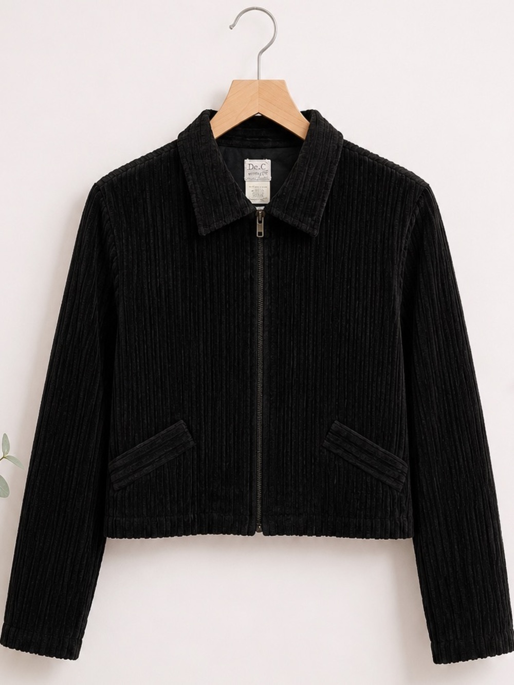 Vintage 90s DCC Clothing Black Corduroy Zip-Front Jacket (rack)